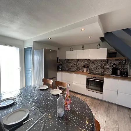 Maison 6 Personnes Face Au 6bc67 *